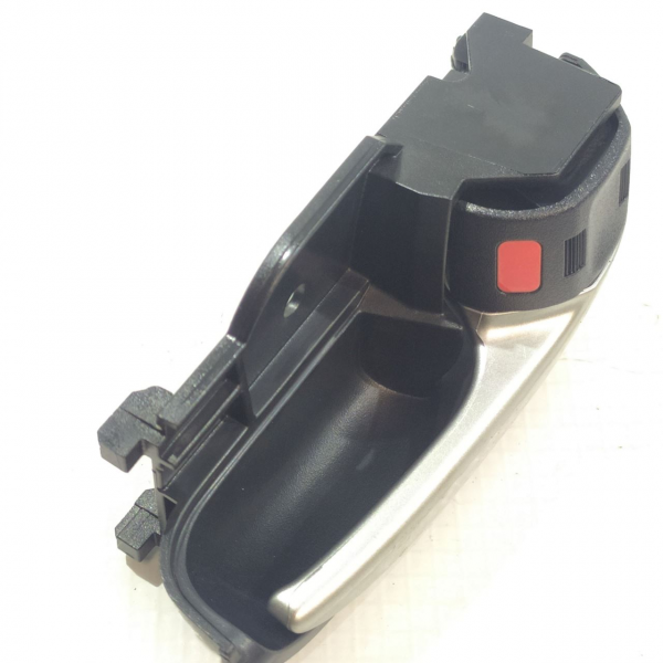 MAÇANETA INTERNA PORTA TRASEIRA DIREITA    A115888 - P422400