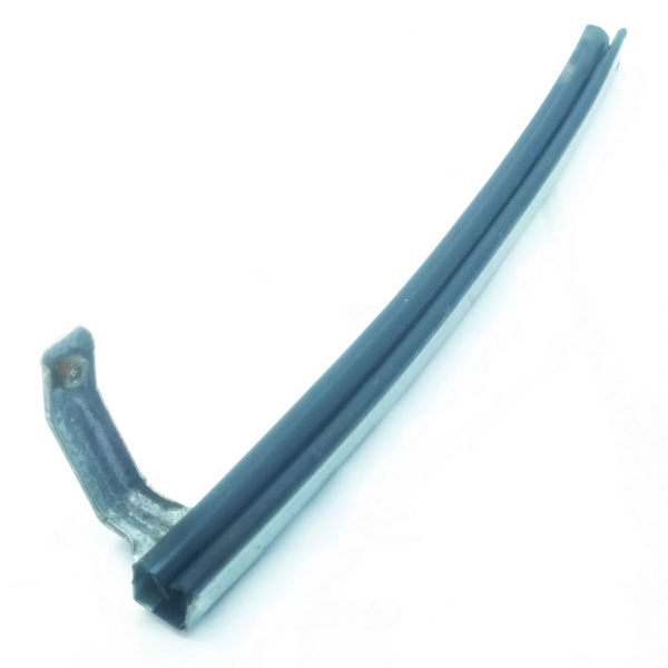 GUIA CANALETA VIDRO TRASEIRO DIREITO NISSAN MARCH 1.6S  2012 92741