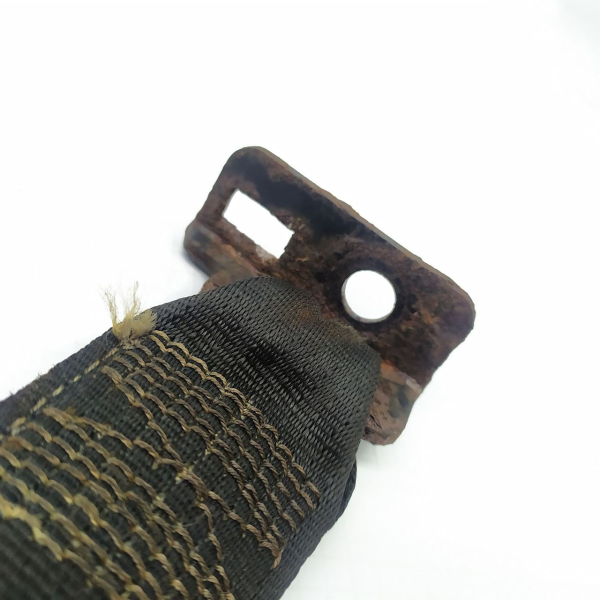 ENGATE CINTO SEGURANÇA TRASEIRO CENTRAL FIAT STILO 2009    67438