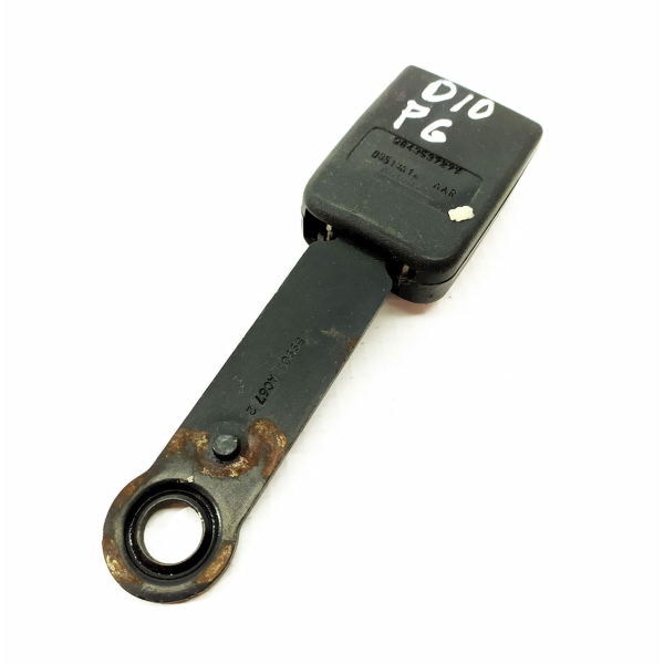 ENGATE FÊMEA CINTO DIANTEIRO DIREITO PEUGEOT 206 2004    98631