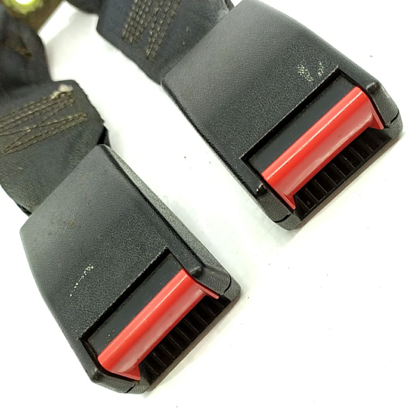 ENGATE FÊMEA CINTO TRASEIRO ESQUERDO CENTRAL GM CORSA 1.0 16V 1999 53423