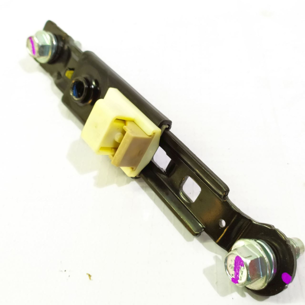 TRILHO REGULAGEM CINTO DIANTEIRO DIREITO HYUNDAI HB20S 1.6 2016 53629