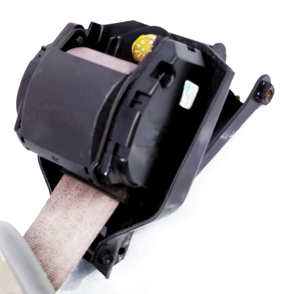 CINTO SEGURANÇA TRASEIRO DIREITO VOLKSWAGEN GOL 16V 2000 76962