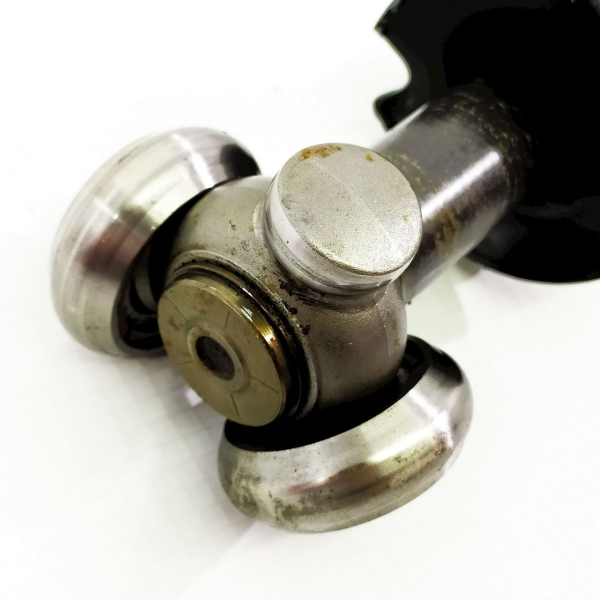 EIXO HOMOCINÉTICO DIANTEIRO ESQUERDO TOYOTA HILUX 2011    119956