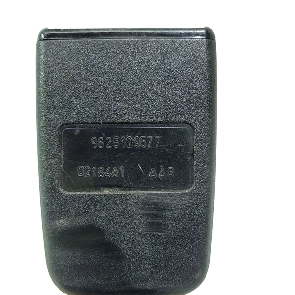 ENGATE FÊMEA CINTO DIANTEIRO DIREITO PEUGEOT 206 1.0 16V 2001 109795