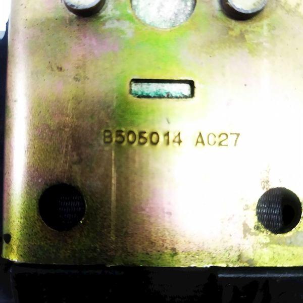 CINTO SEGURANÇA TRASEIRO CENTRAL RENAULT MEGANE 1998    134629