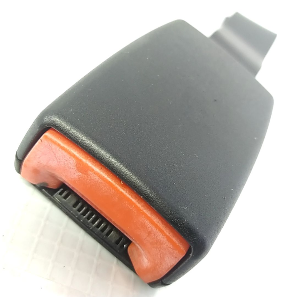 ENGATE FÊMEA CINTO DIANTEIRO ESQUERDO VOLKSWAGEN FOX 1.6 8V 2012 65140