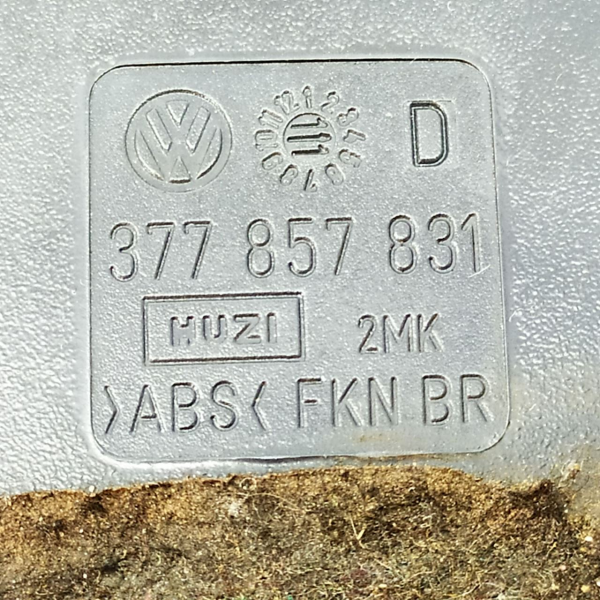 ENGATE FÊMEA CINTO DIANTEIRO DIREITO VOLKSWAGEN GOL 1.0 2012 78126