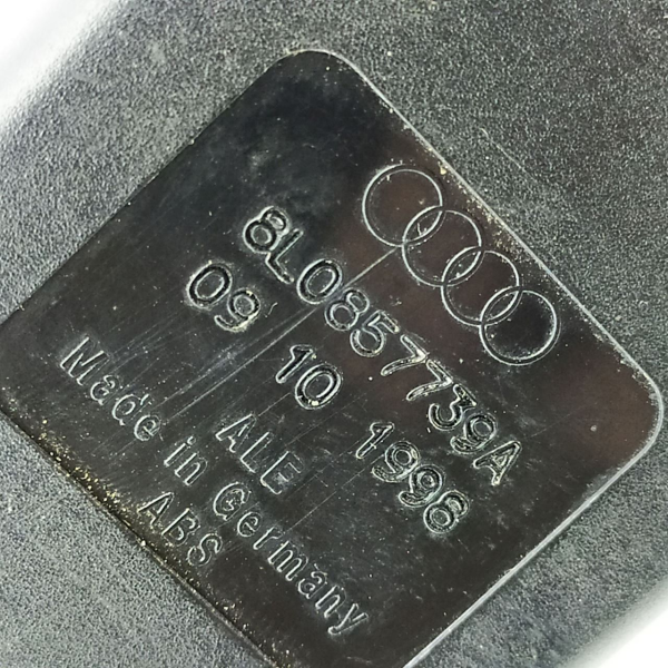 ENGATE FÊMEA CINTO SEGURANÇA TRASEIRO CENTRAL AUDI A3 1999    28286
