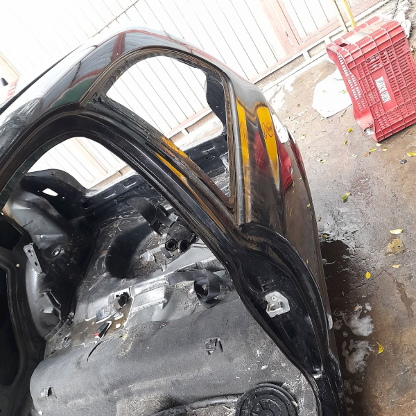 LATERAL ESQUERDA GM CELTA 1.0 2P 2008 V1695 - P22