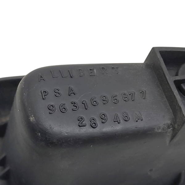 PUXADOR PORTA TRASEIRA ESQUERDA PEUGEOT 206 1.4 4P 2007 183104