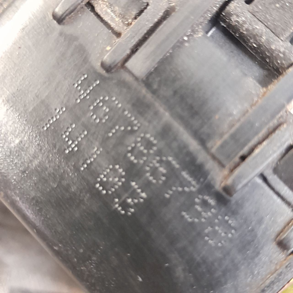 FECHADURA PORTA DIANTEIRA ESQUERDA  FIAT STILO 1.8 16V 2004 184950