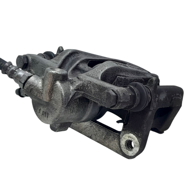 PINÇA TRASEIRA ESQUERDA MERCEDES-BENZ B200 2.0 2007 186055