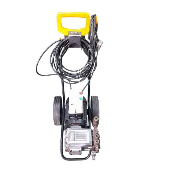 LAVADORA ALTA PRESSÃO TRIFÁSICA INDUSTRIAL 2600PSI VAZÃO 600L/H    186037