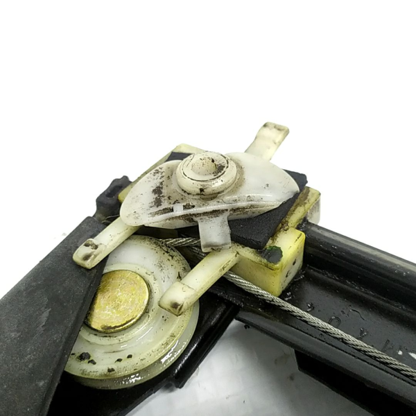 MÁQUINA VIDRO PORTA DIANTEIRA ESQUERDA FIAT PALIO WEEKEND HLX 1.8  2005 129411