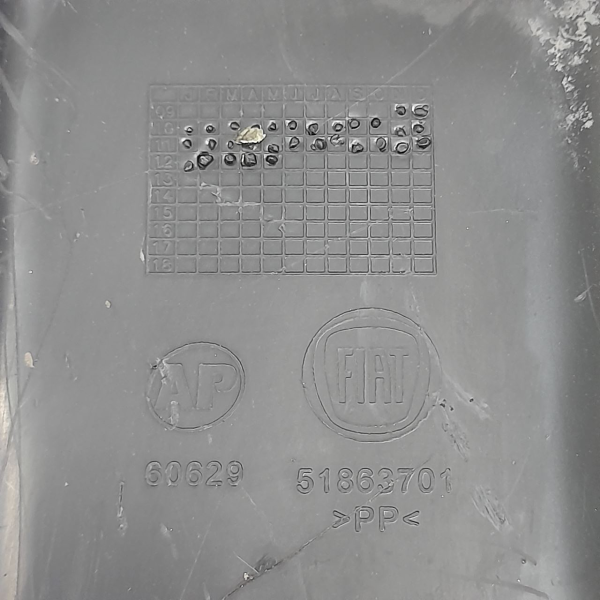 PARA-BARRO DIANTEIRO ESQUERDO  FIAT PALIO ATTRACTIV 1.4 2011 188677