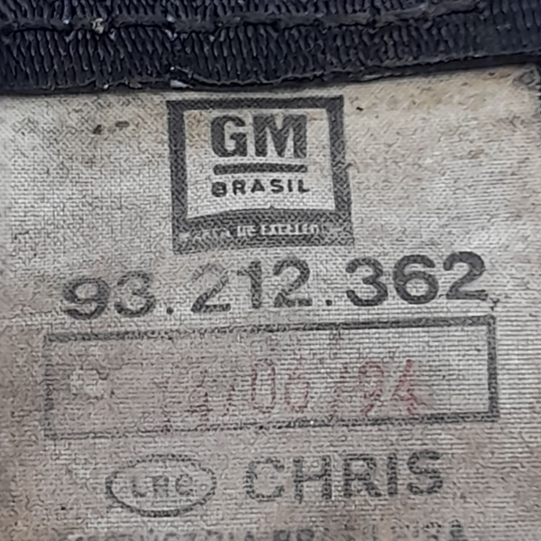 ENGATE FÊMEA CINTO BANCO TRASEIRO  GM MONZA GLS 2.0  1994 191208