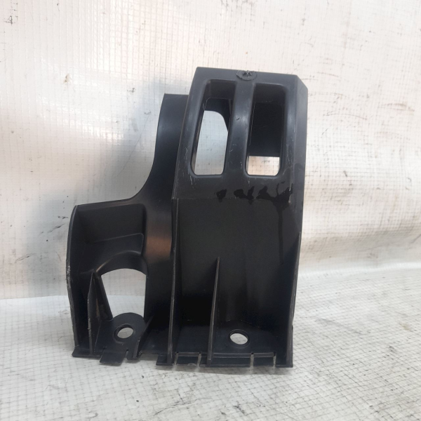 GUIA DIREITO PARA CHOQUE TRASEIRO  CITROËN C4 PICASSO 2.0 2009 192108