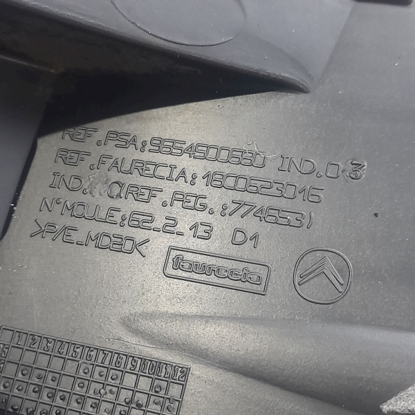 GUIA DIREITO PARA CHOQUE TRASEIRO  CITROËN C4 PICASSO 2.0 2009 192108