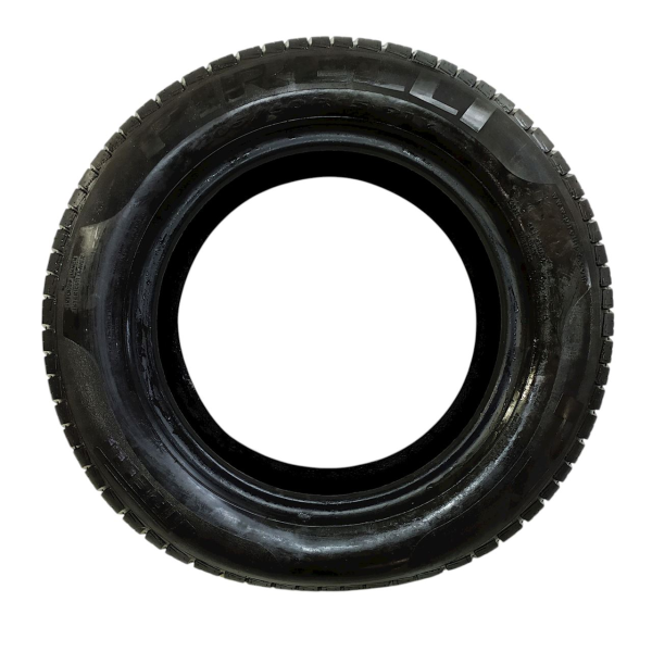 PNEU PIRELLI 205/60R15    194267