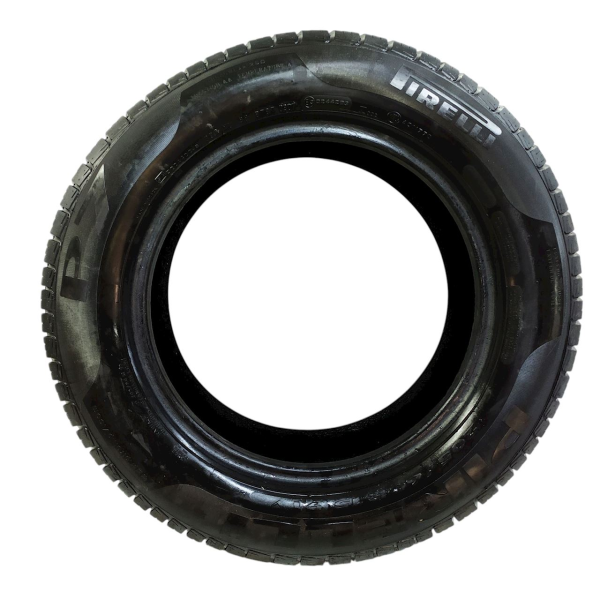 PNEU PIRELLI 205/60R15    194269