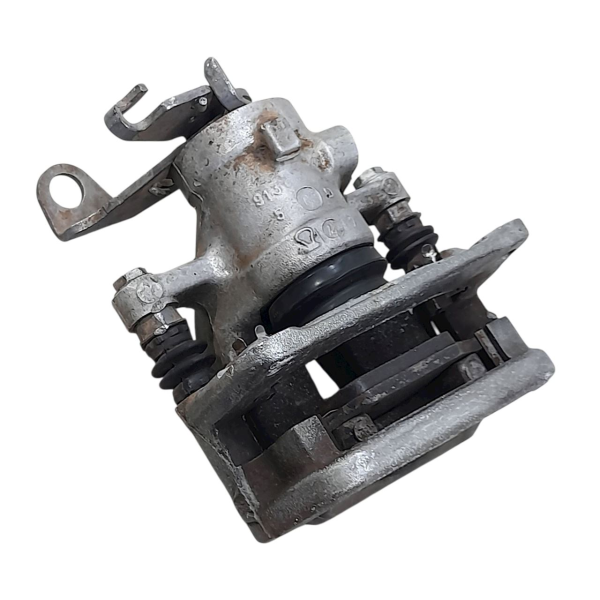 PINÇA TRASEIRA DIREITA  FIAT LINEA DUAL 1.8 16V 2011 193500