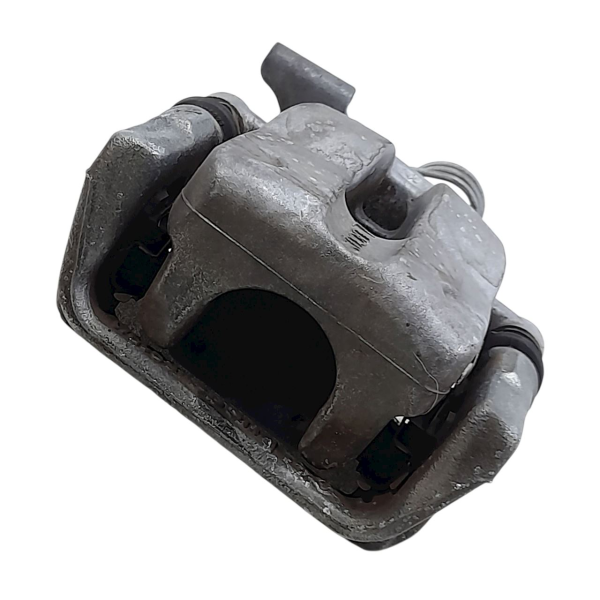 PINÇA TRASEIRA ESQUERDA  FIAT LINEA DUAL 1.8 16V 2011 193501