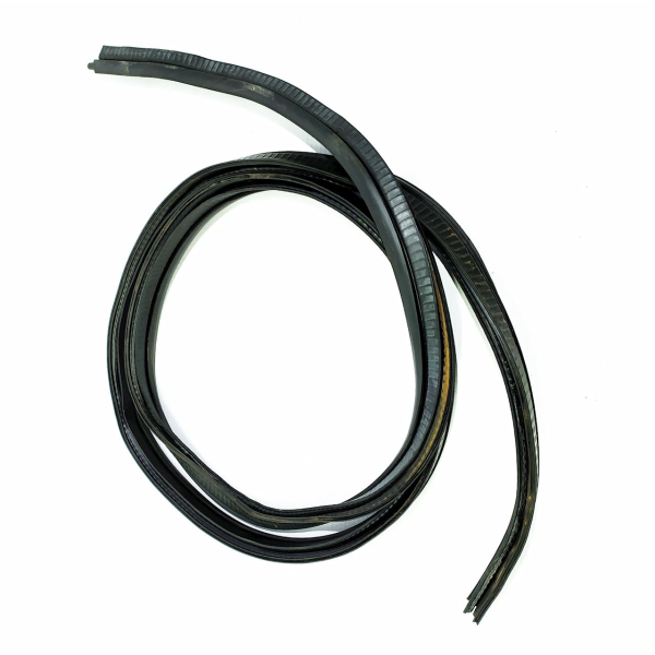 BORRACHA TAMPA TRASEIRA RENAULT KWID 1.0 2021 66999