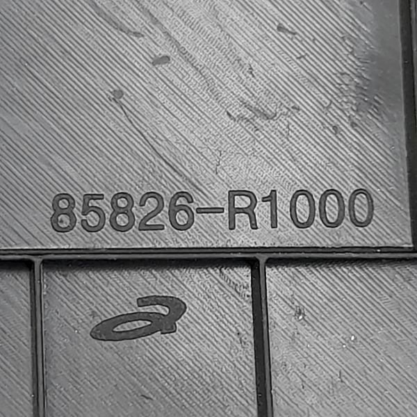 ACABAMENTO PÉ COLUNA DIREITA  HYUNDAI HB20 1.0  2020 194652