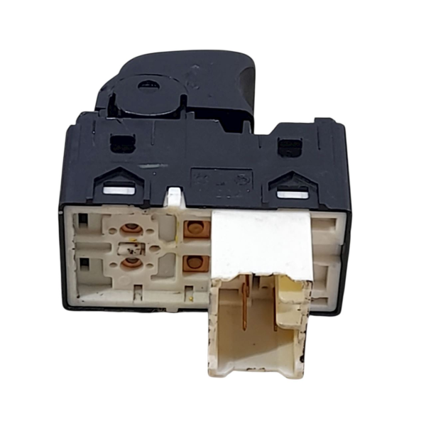 BOTÃO VIDRO ELÉTRICO PORTA DIANTEIRA DIREITA  HYUNDAI HB20 1.0  2020 194882