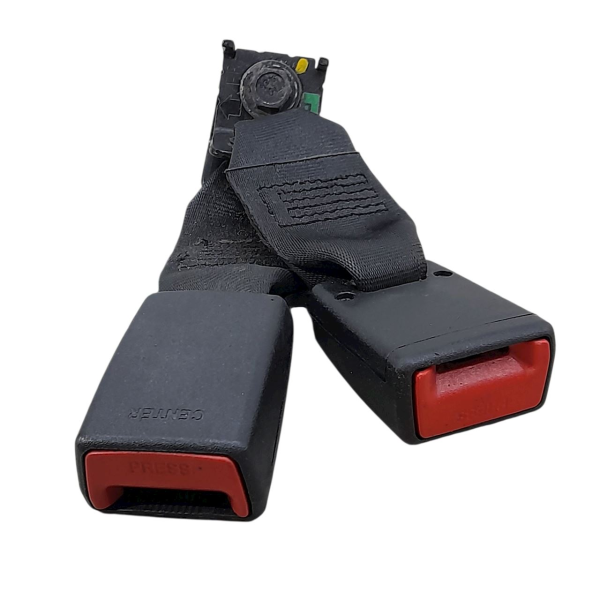 ENGATE FÊMEA CINTO BANCO TRASEIRO  HYUNDAI HB20 1.0  2020 194645