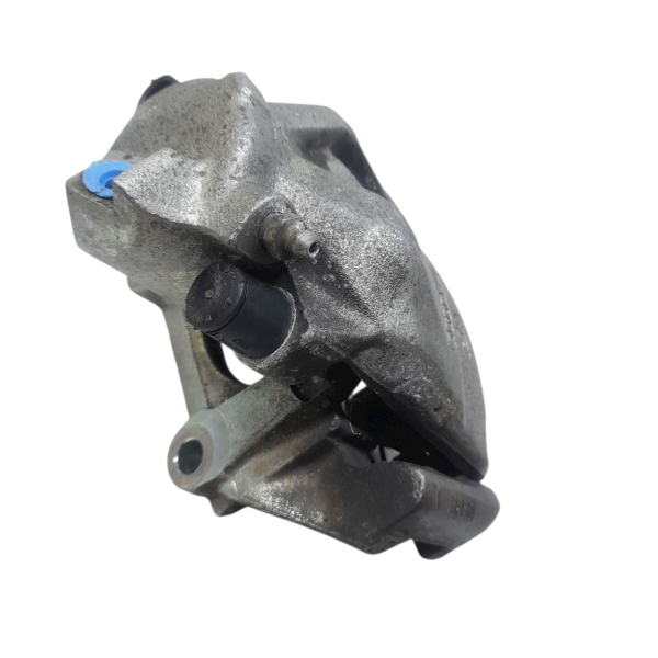 PINÇA DIANTEIRA DIREITA  AUDI A3 1.8 T  1998 193973