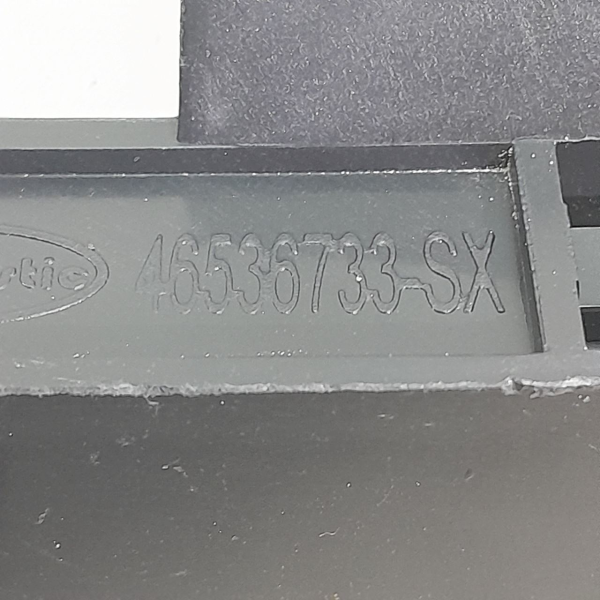 GUIA CANALETA VIDRO PORTA DIANTEIRA ESQUERDA  FIAT PALIO ATTRACTIV 1.4 2011 191722