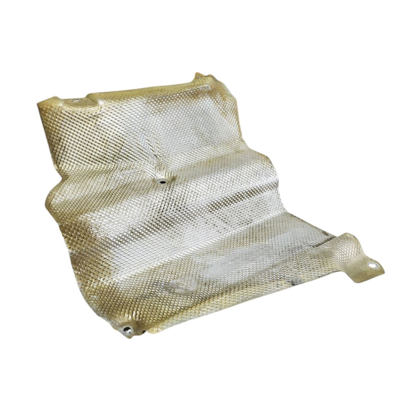 DEFLETOR TRASEIRO ESQUERDO CAIXA RODA ESTEPE  MERCEDES-BENZ C 200K 1.8 2009 195206