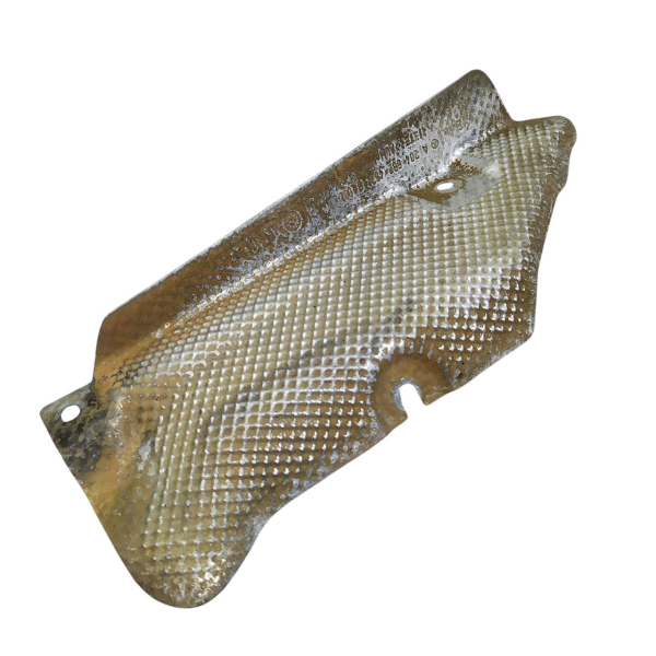 DEFLETOR TRASEIRO ESQUERDO CAIXA RODA ESTEPE  MERCEDES-BENZ C 200K 1.8 2009 195207