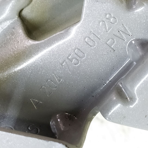 BRAÇO DOBRADIÇA ESQUERDA TAMPA TRASEIRA  MERCEDES-BENZ C 200K 1.8 2009 195333