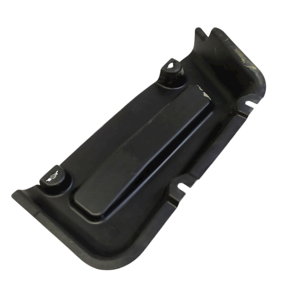 DEFLETOR TRASEIRO DIREITO CAIXA RODA ESTEPE  MERCEDES-BENZ C 200K 1.8 2009 195209