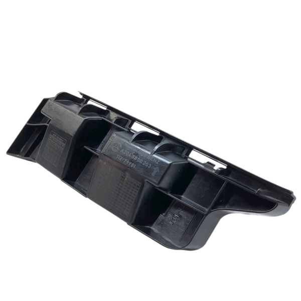 GUIA DIREITO PARA CHOQUE TRASEIRO  MERCEDES-BENZ C 200K 1.8 2009 195173