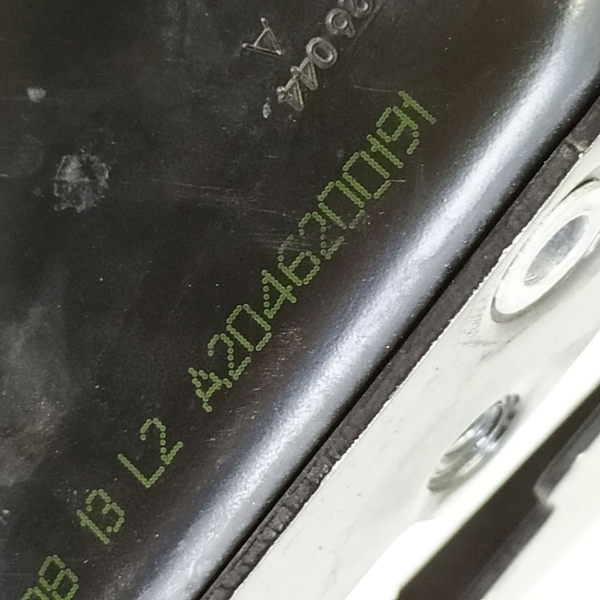 SUPORTE FAROL ESQUERDO  MERCEDES-BENZ C 200K 1.8 2009 195001