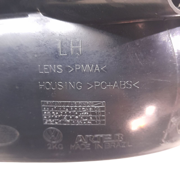 LANTERNA ESQUERDA VW SAVEIRO 1.6 2013 V1756 - P20