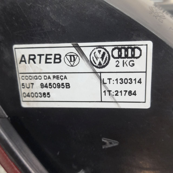 LANTERNA ESQUERDA VW SAVEIRO 1.6 2013 V1756 - P20