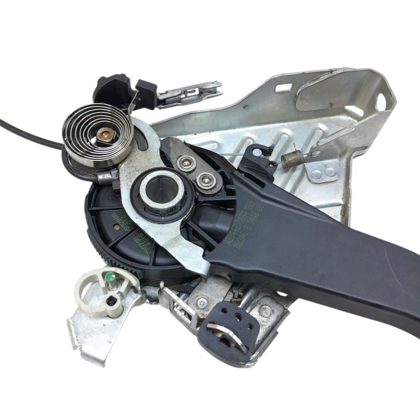 PEDAL FREIO ESTACIONAMENTO  MERCEDES-BENZ C 200K 1.8 2009 195222