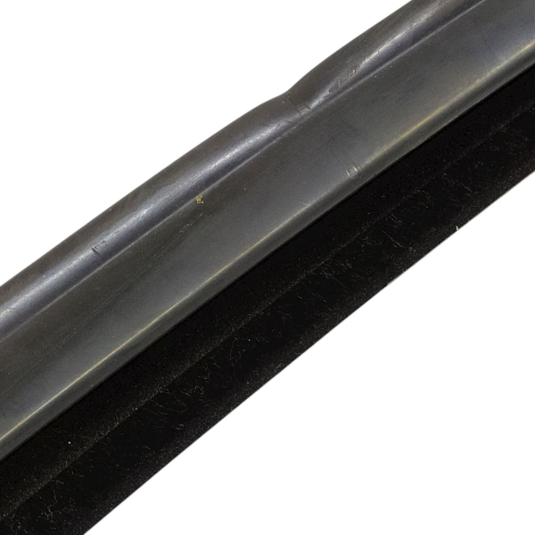 BORRACHA CANALETA VIDRO PORTA TRASEIRA ESQUERDA  MERCEDES-BENZ C 200K 1.8 2009 195570