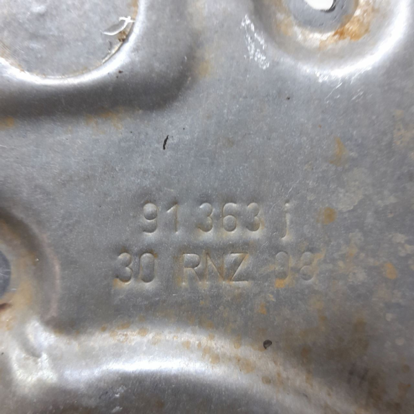 DEFLETOR RESERVATÓRIO ÓLEO DIREÇÃO HIDRÁULICA  MERCEDES-BENZ C 200K 1.8 2009 195512