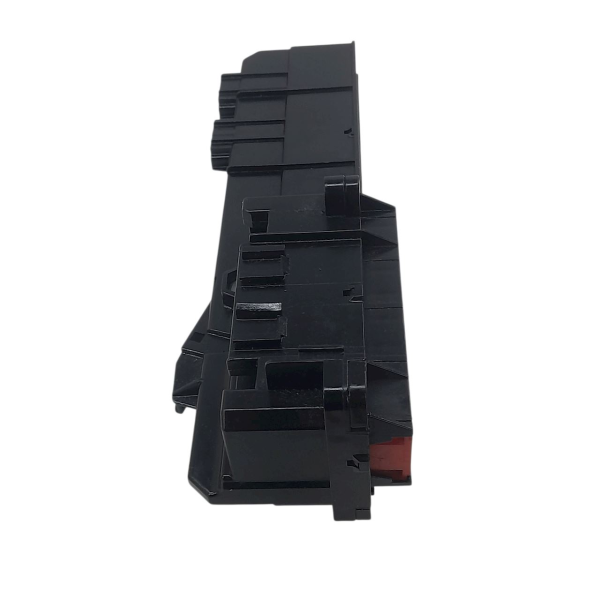 CAIXA FUSÍVEL DIREITO PAINEL  BMW 550I 4.8  2009 196817