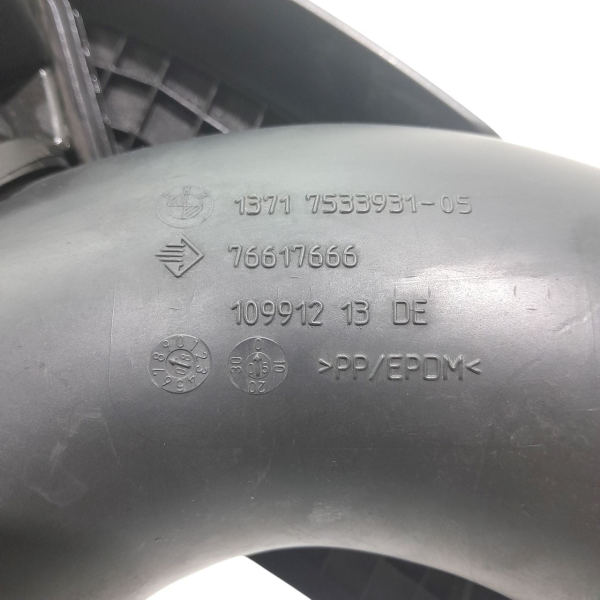 MANGUEIRA CAIXA FILTRO AR TBI  BMW 550I 4.8  2009 196460