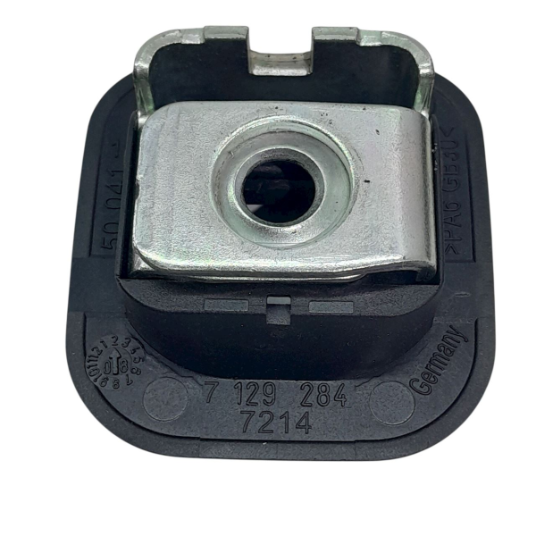 PAR PRESILHA FIXAÇÃO TAMPÃO TRASEIRO  BMW 550I 4.8  2009 196769