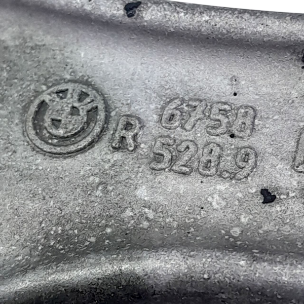 SUPORTE BIELETA DIANTEIRA DIREITA  BMW 550I 4.8  2009 196560