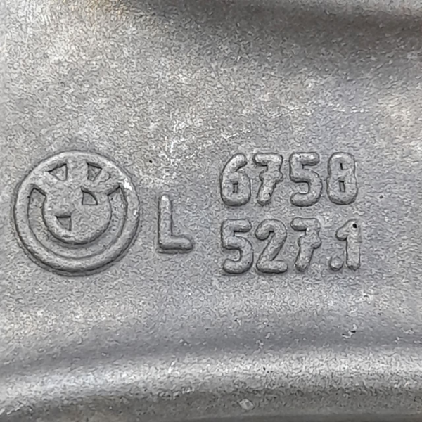 SUPORTE BIELETA DIANTEIRA ESQUERDA  BMW 550I 4.8  2009 196545