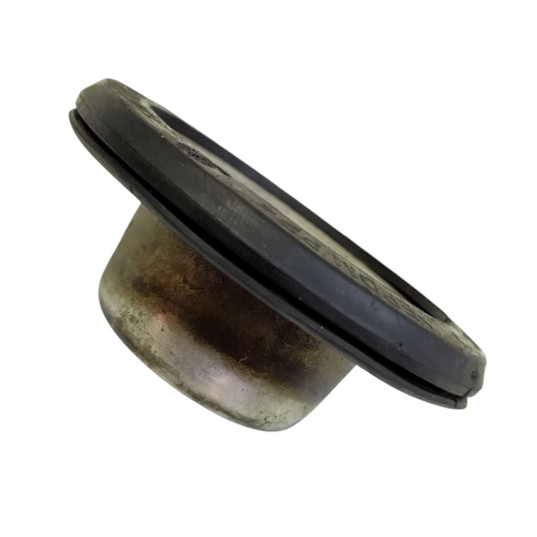 PRATO SUPERIOR AMORTECEDOR DIANTEIRO  VW SAVEIRO 1.6 2013 195821